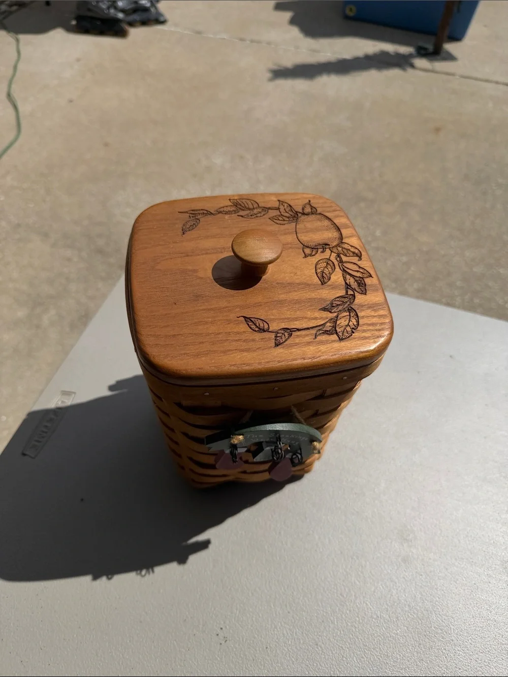 Longaberger Wooden Basket with Green and Red Stocking Charm